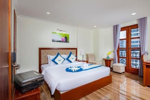 Senior Double or Twin Room with Balcony