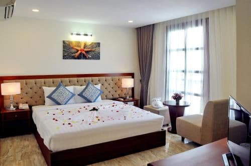 Senior Double or Twin Room with Balcony