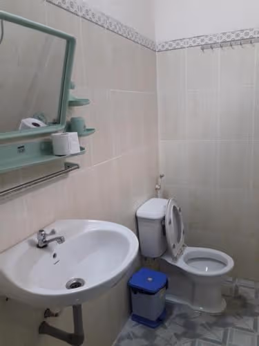 Twin Room with Private Bathroom