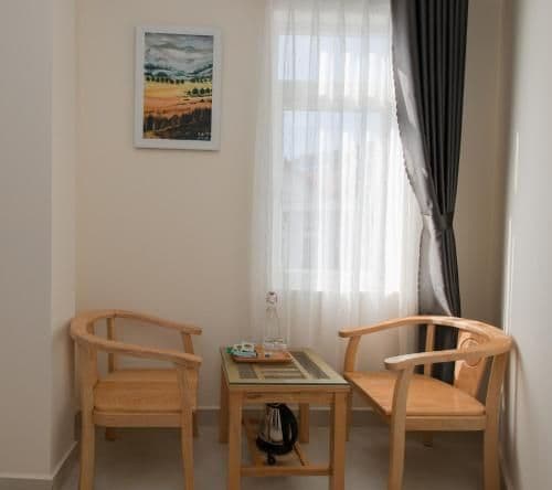 Deluxe Queen Room