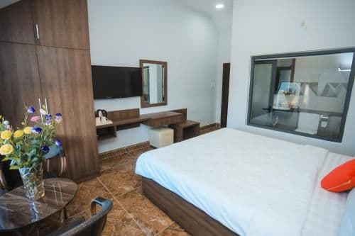 Double Room with Mountain View