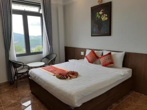 Double Room with Mountain View
