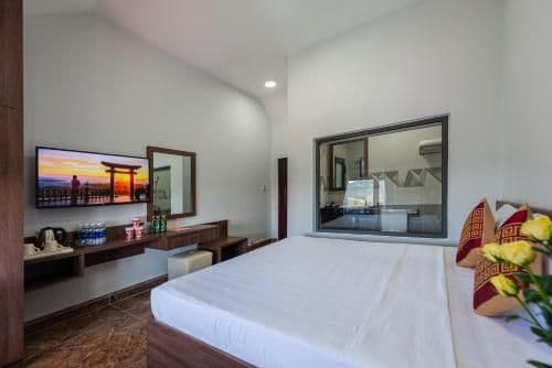 Double Room with Mountain View