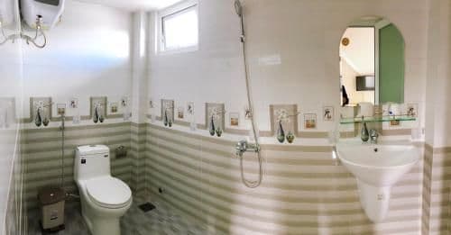 Large Double Room