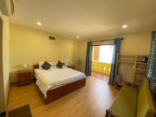 Deluxe Double Room with Balcony and Sea View