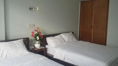 Quadruple Room with Private Bathroom