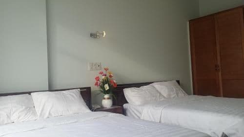 Quadruple Room with Private Bathroom