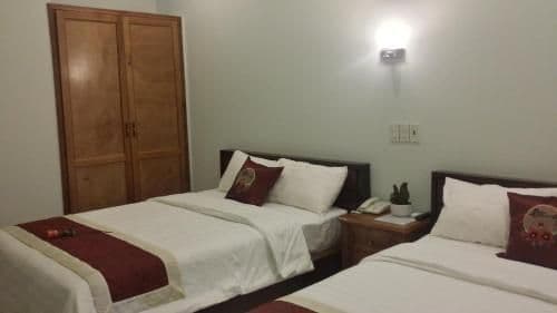 Quadruple Room with Private Bathroom