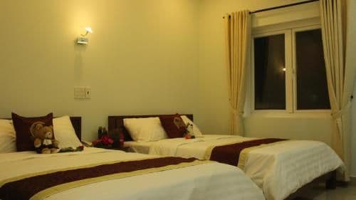 Quadruple Room with Private Bathroom