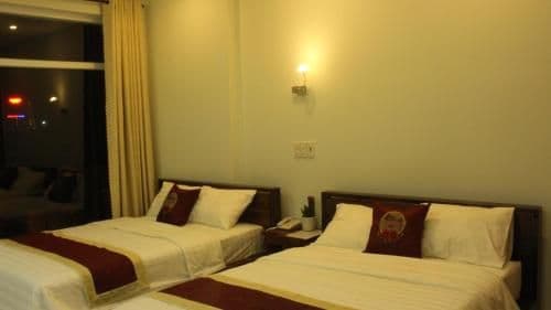 Quadruple Room with Private Bathroom