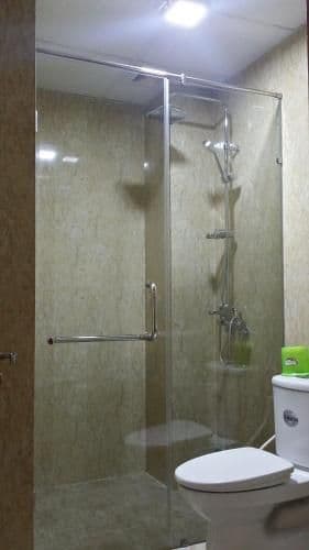 Quadruple Room with Private Bathroom