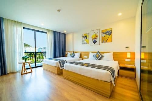 Quadruple Room with Sea View