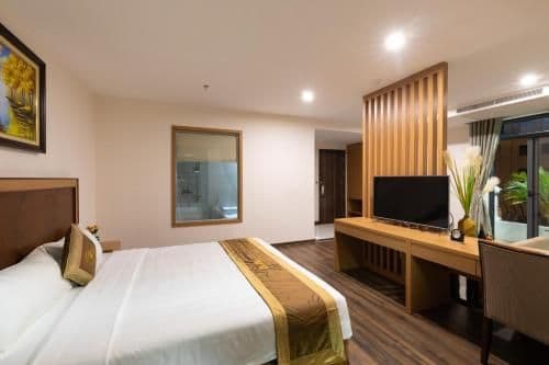 King Room with Balcony