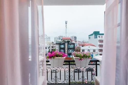 King Room with Balcony