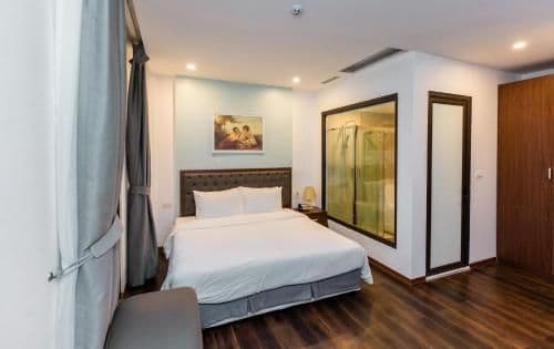 King Room with Balcony