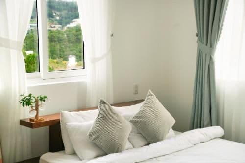 Double Room with Mountain View