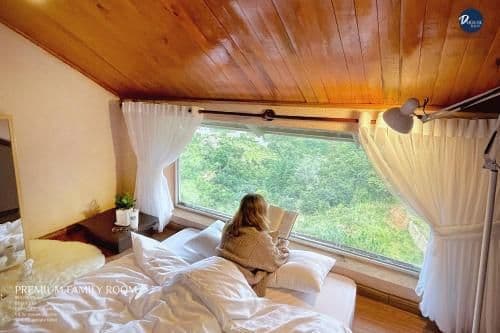 Family Room with Mountain View