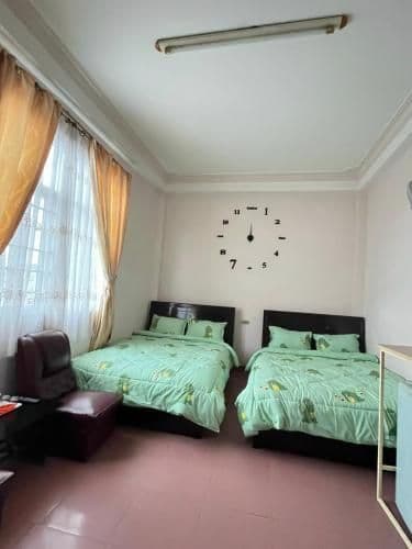 Queen Room with Garden View
