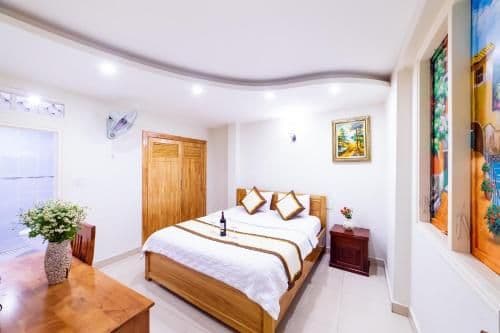 Standard King Room