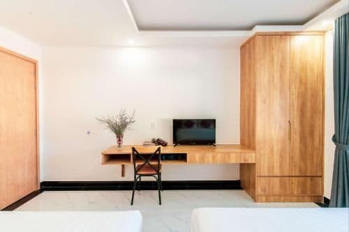 Deluxe Family Room