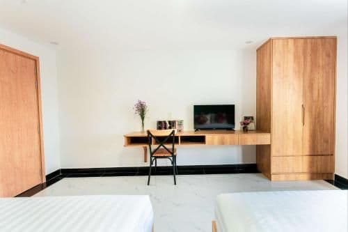 Deluxe Family Room