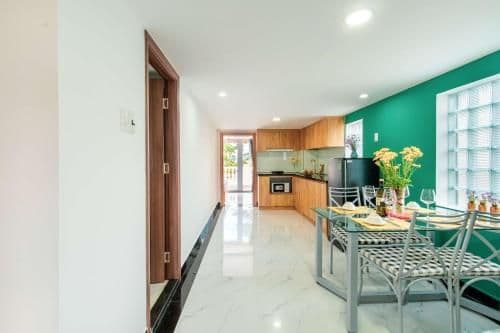 Apartment with Garden View