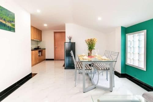 Apartment with Garden View