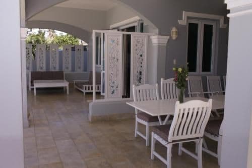 Villa - Beach Front