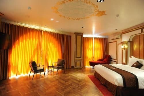 Presidential Suite