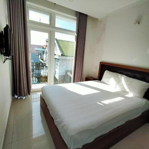 Large Double Room