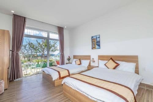 Quadruple Room with Mountain View