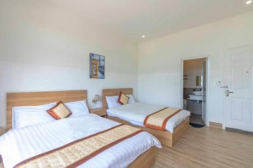 Quadruple Room with Mountain View