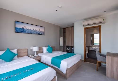 Deluxe Queen Room