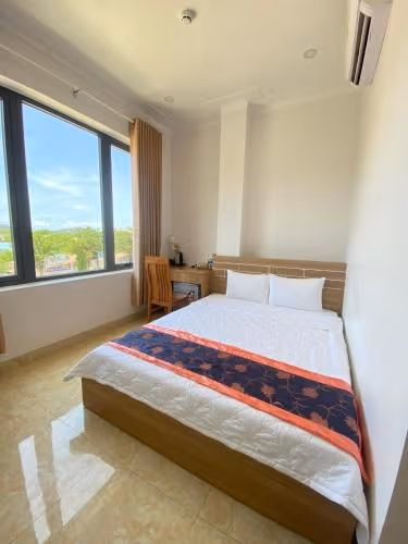 Standard King Room