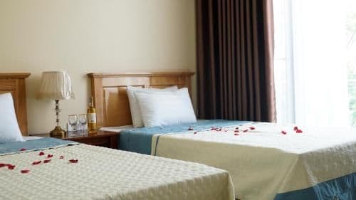 Twin Room with View