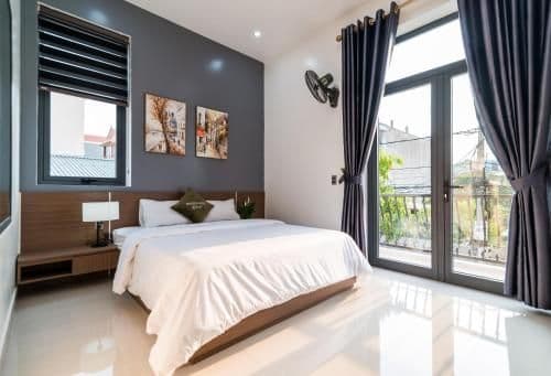 Deluxe Double Room with Balcony