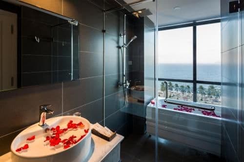 Senior Deluxe Room with Sea View