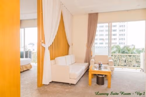 Junior Suite with Balcony