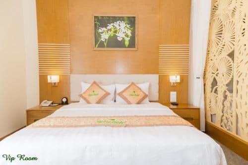 Suite with City View