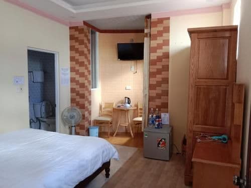 Queen Room