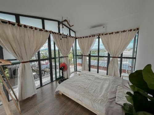 Junior Suite with Balcony