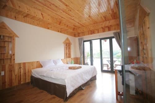 Bungalow - Water Front
