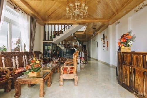 Bungalow with Patio