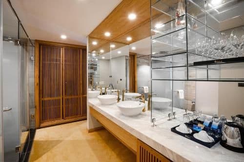 Presidential Suite with Balcony and Sea View