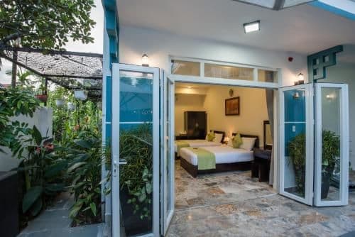 Twin Room with Pool View