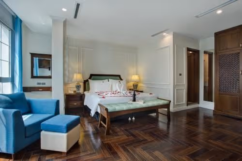 Suite with City View