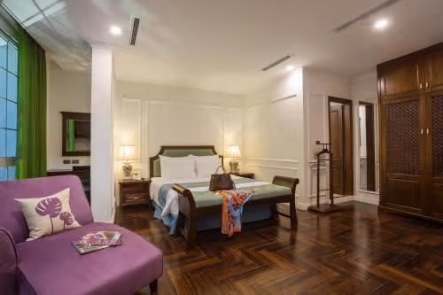 Suite with City View