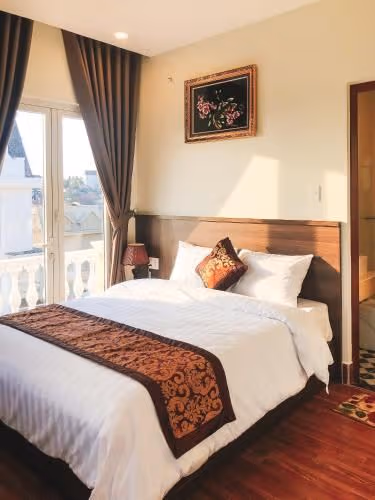 King Room with Balcony