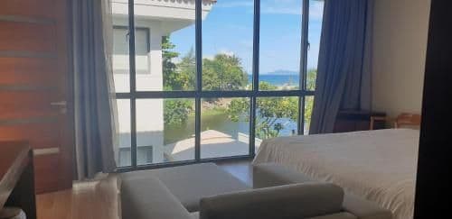 Villa with Sea View
