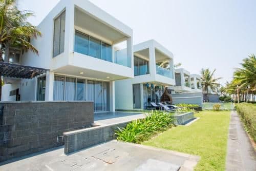 Villa with Sea View